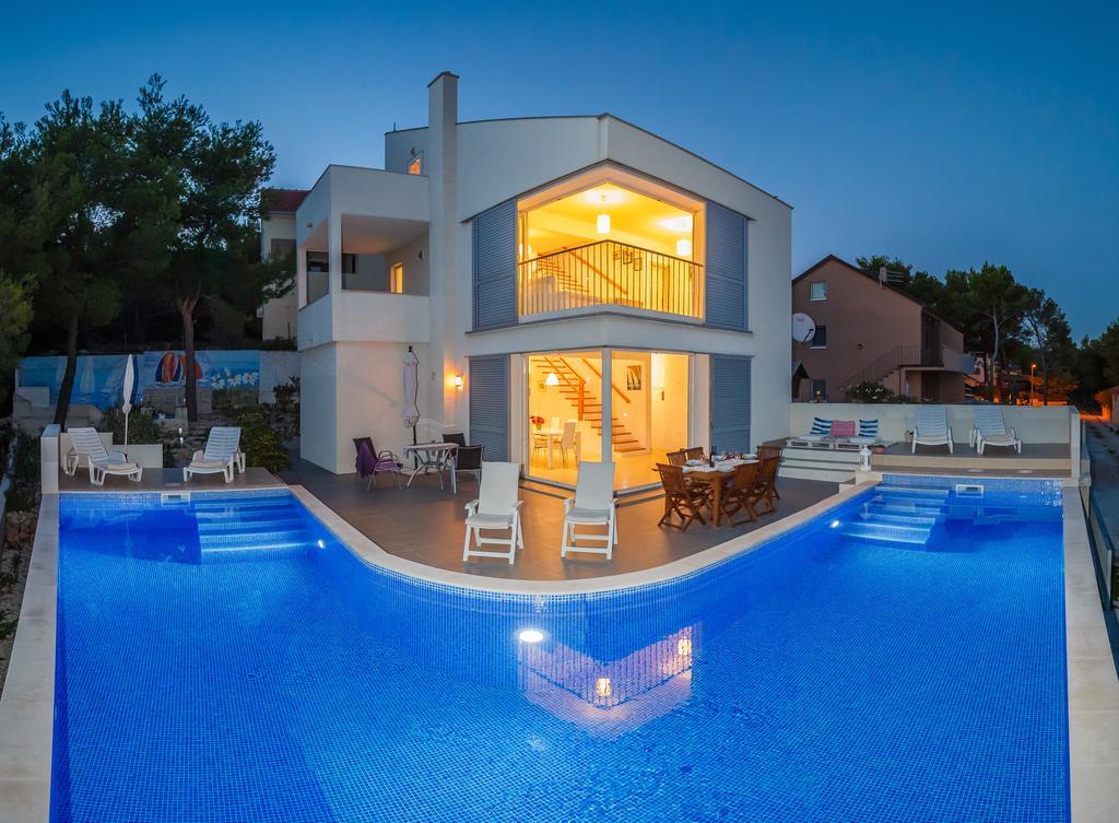 Villa Casabianca Milna  Bagian luar foto